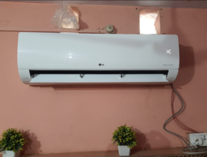  LG 1.5 Ton 5 Star AC